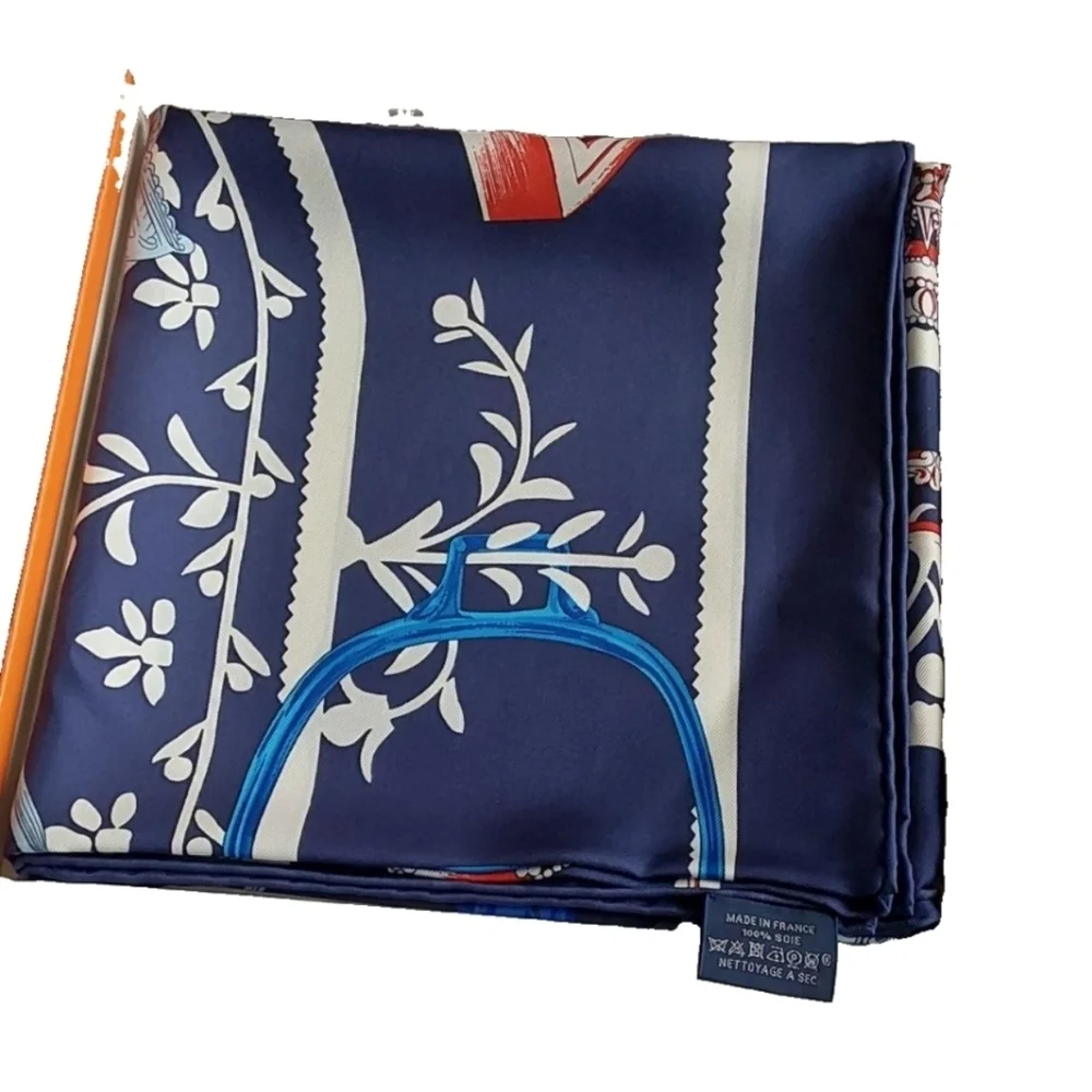 HERMÈS _ PARIS ETRIERS Multicolored Silk Scarf - Picture 4 of 15